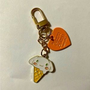 Cinnamoroll ice cream bag charm